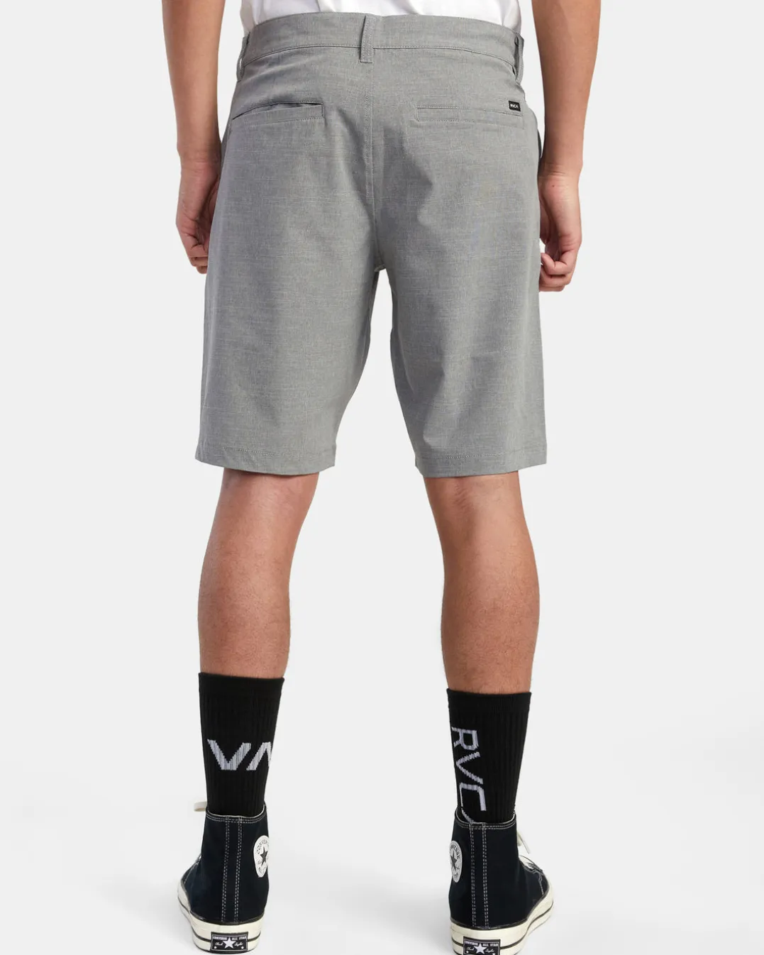 BALANCE HYBRID 20" SHORTS