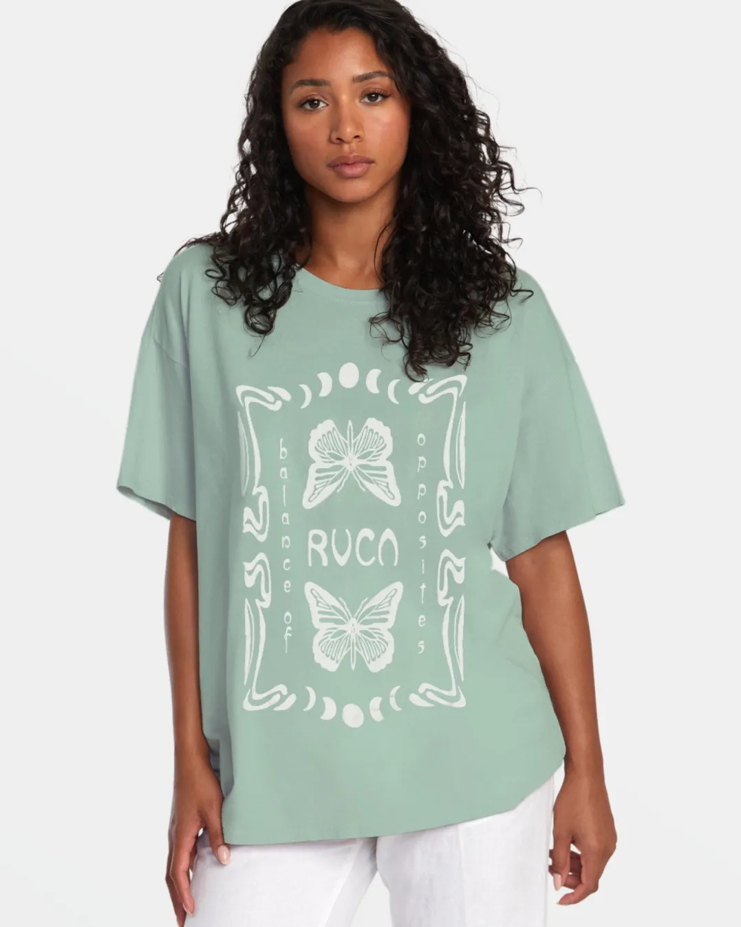 BUTTERFLY BAGGIE TEE