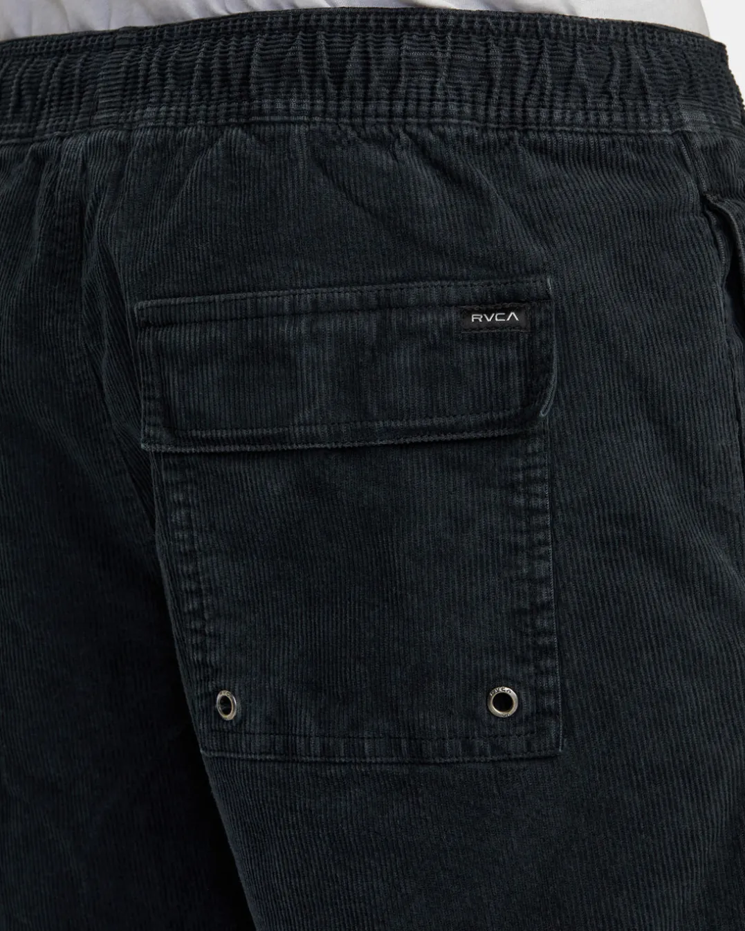 ESCAPE 17" ELASTIC WAIST CORDUROY SHORTS