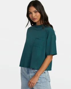 KINNEY TEE