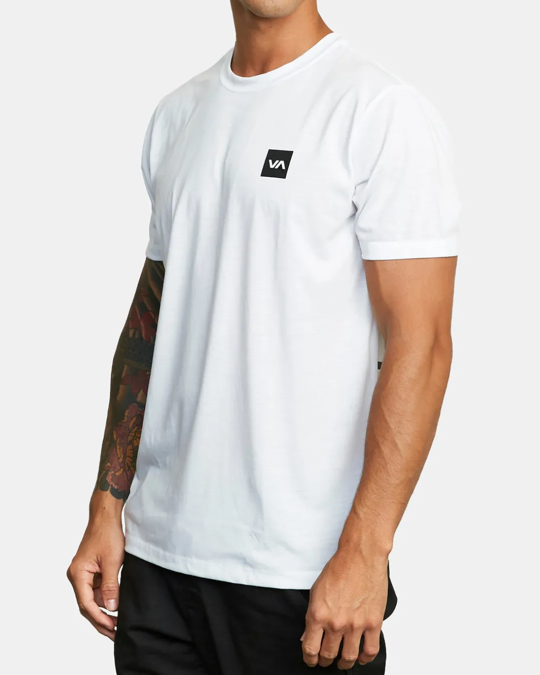 RVCA 2X TEE