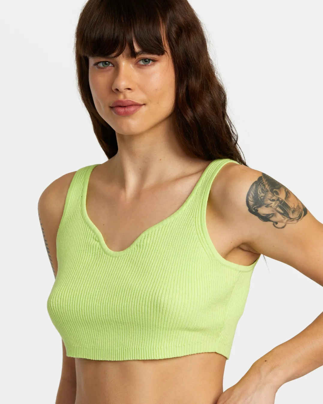 SELECTS ROUNDABOUT SWEATER TANK V-NECK SWEATER