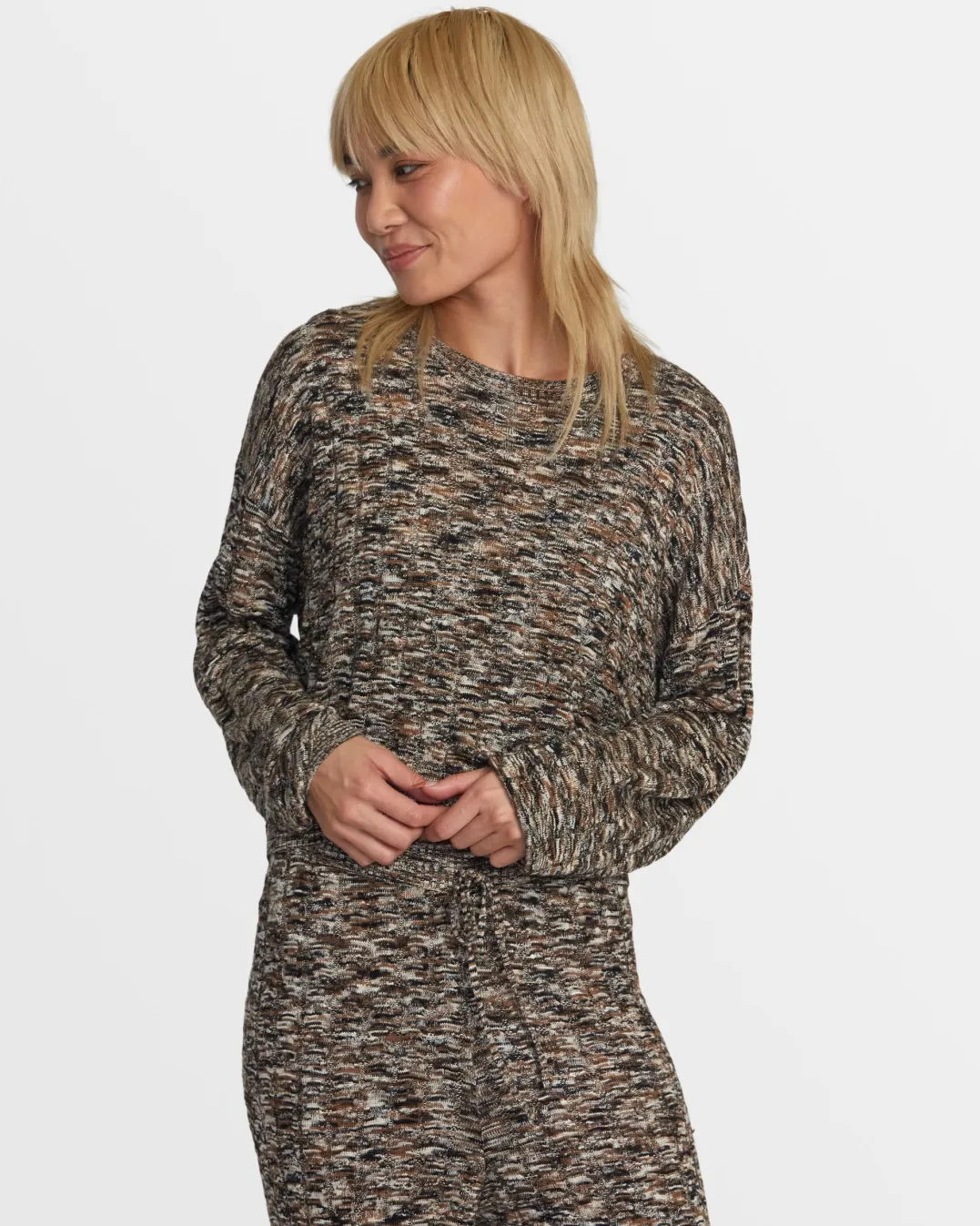 SOFT CABLE SWEATER