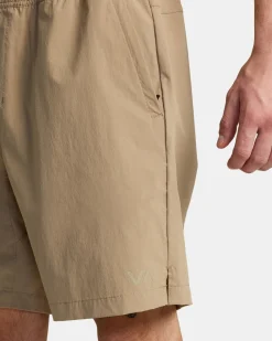 SPECTRUM TECH SHORT UTILITY SHORTS