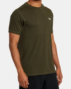 SPORT VENT STRIPE TECHNICAL SHORT SLEEVE TOP