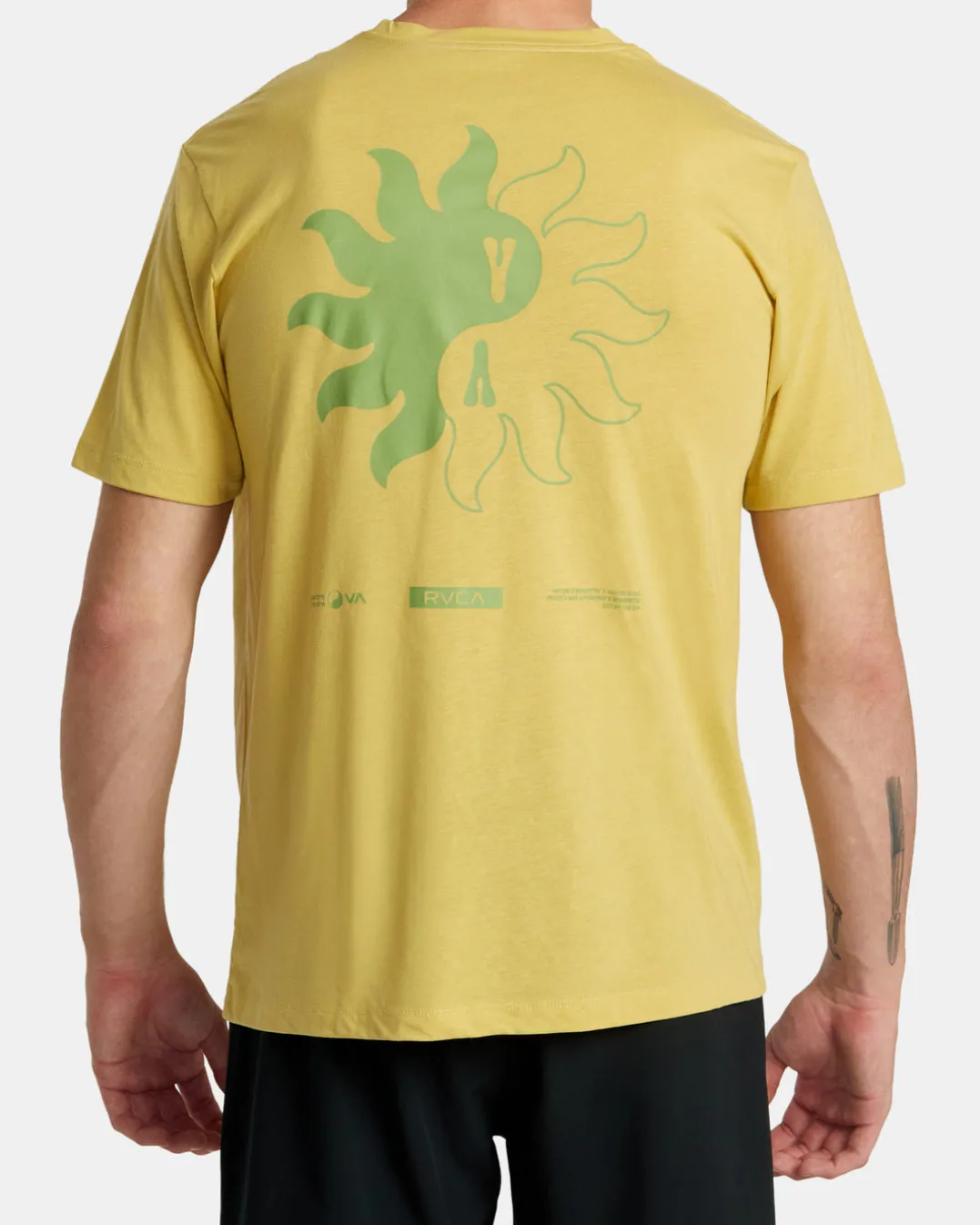 VA BLOOMIN TEE