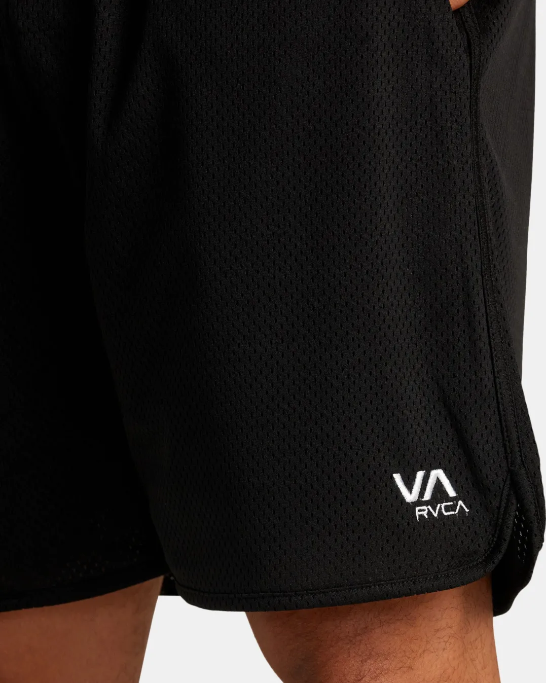 VA ESSENTIAL 19" SHORTS