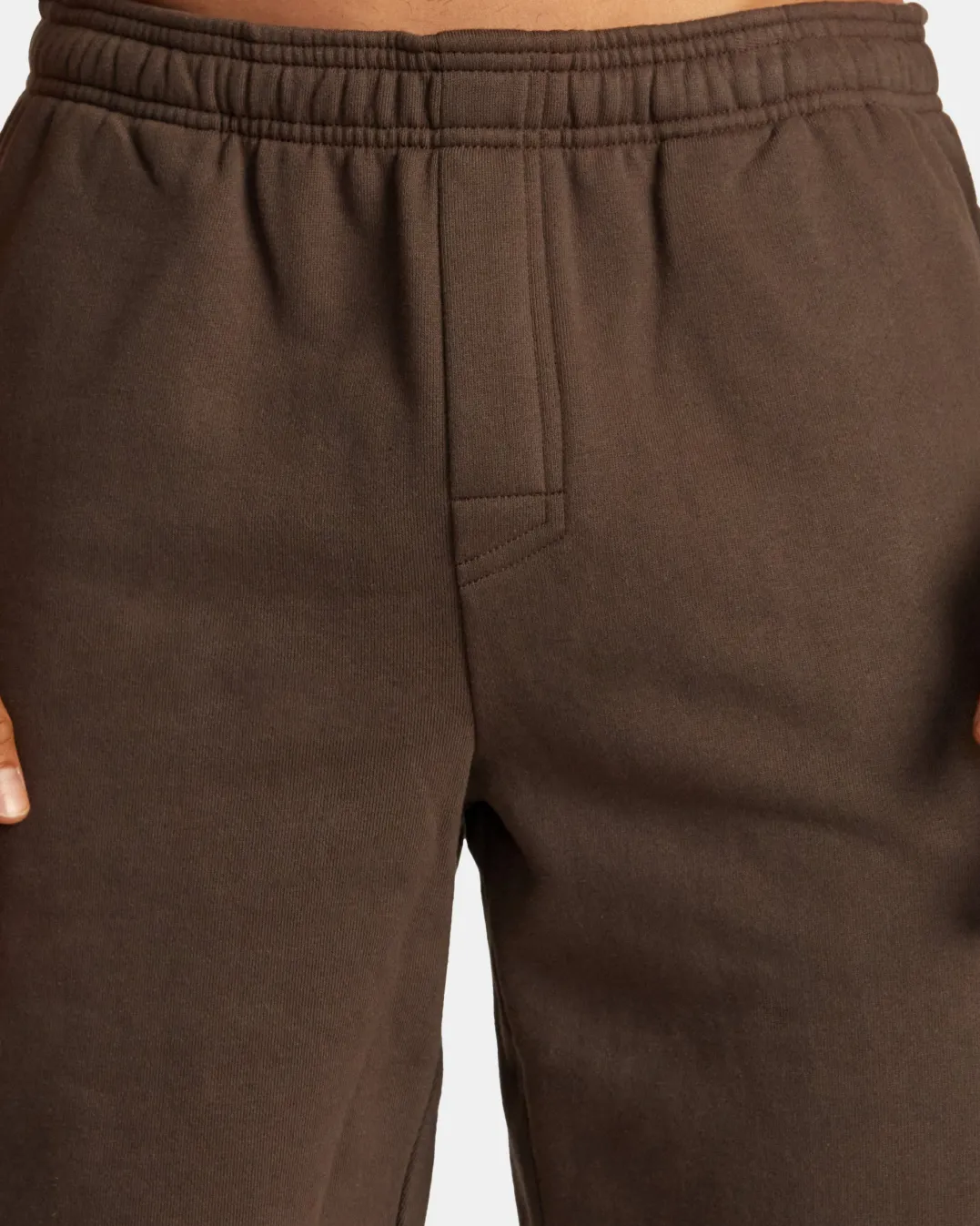 VA ESSENTIAL 18" SWEAT SHORTS