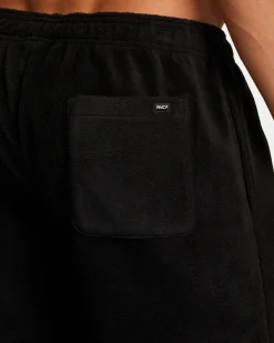 VA ESSENTIAL MICRO FLEECE SHORT 18