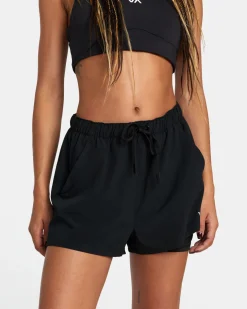 VA ESSENTIAL MID-RISE YOGGER X TECHNICAL TRAINING SHORTS