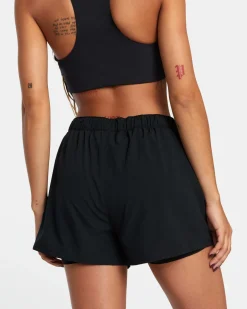 VA ESSENTIAL MID-RISE YOGGER X TECHNICAL TRAINING SHORTS