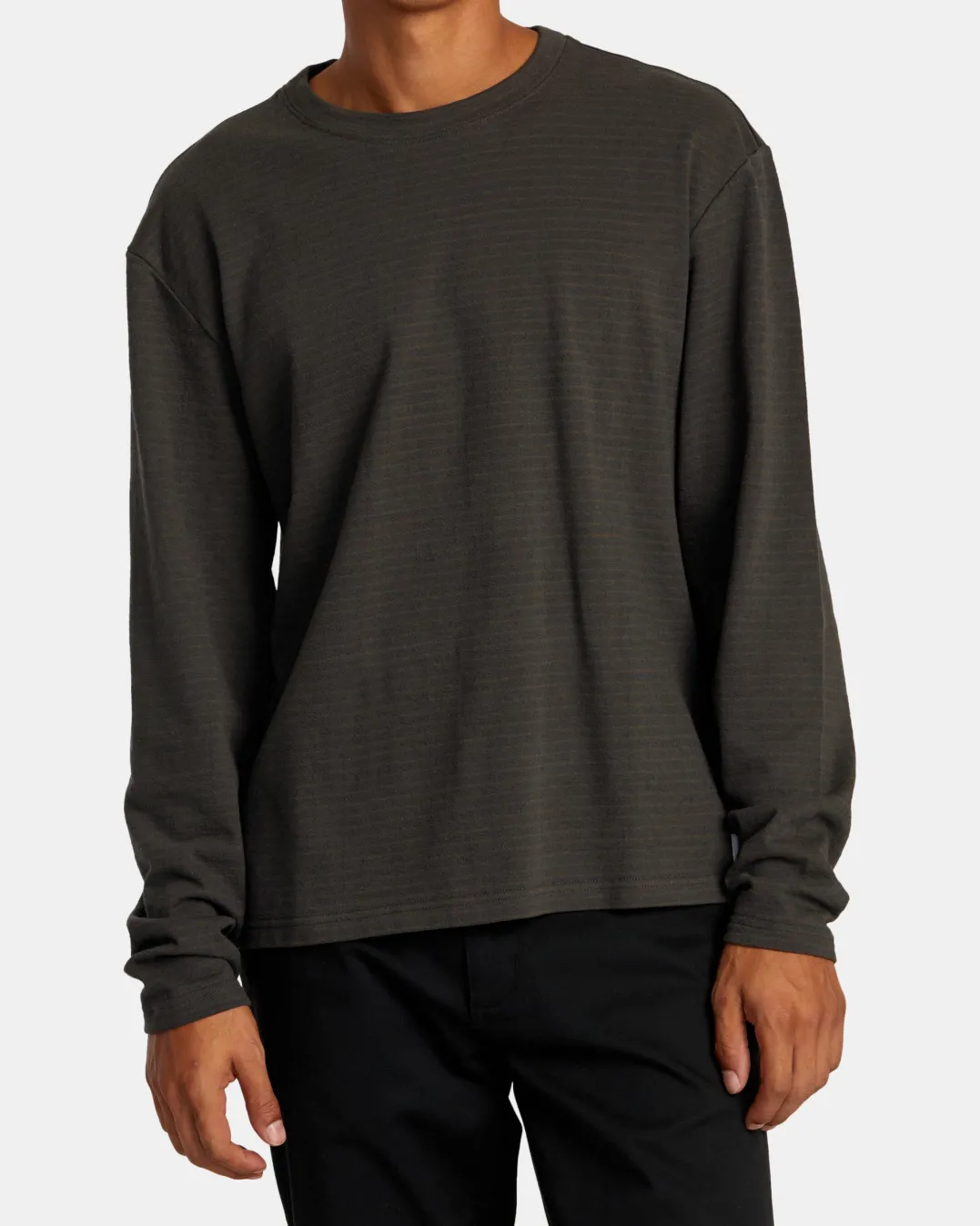 VACANCY CREW LONG SLEEVE KNIT