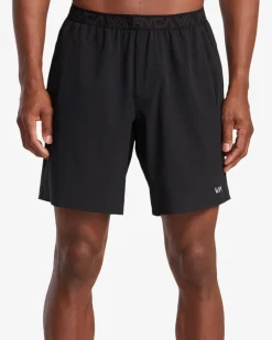 YOGGER PLUS 18" SHORTS